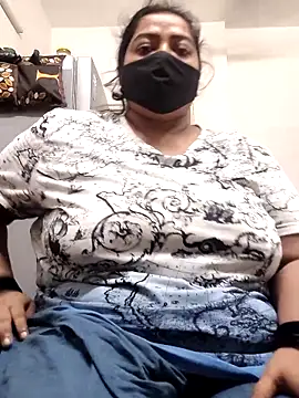 Snapshot of zeepe19 chatting on October 7, 2025, 5:25 pm zeepe19 online show from October 7, 2025, 5:25 pm