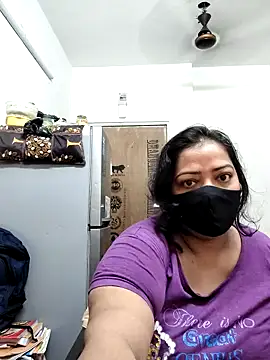 Snapshot of zeepe19 chatting on September 14, 2025, 4:13 am zeepe19 online show from September 14, 2025, 4:13 am