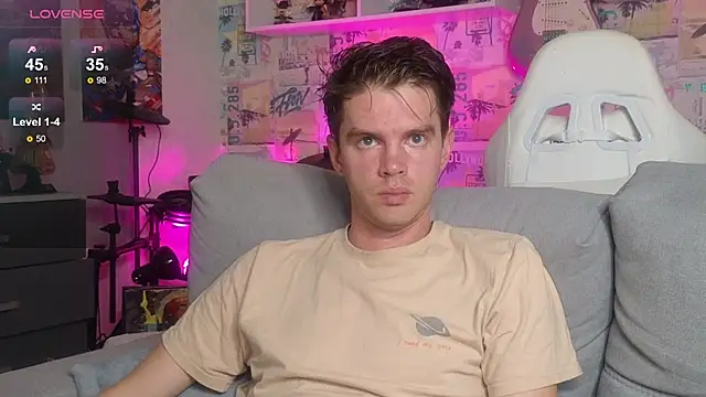 Mike Burn online show from November 25, 2025, 1:22 pm