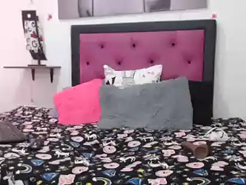 Eliza latins online show from December 9, 2024, 6:35 pm