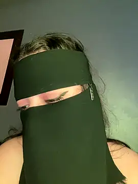 Snapshot of El-Jouri chatting on November 30, 2025, 3:51 am El-Jouri online show from November 30, 2025, 3:51 am