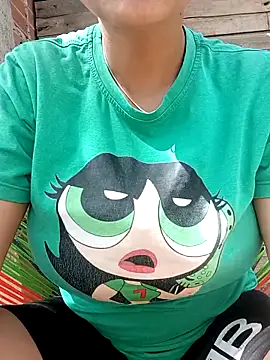 luna hell online show from November 11, 2025, 3:40 pm