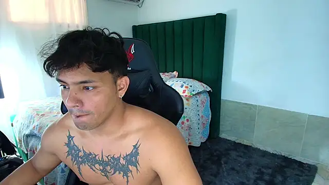 man dur07 online show from April 10, 2026, 8:27 pm