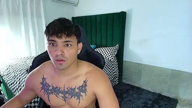 man dur07 online show from February 2, 2026, 8:52 pm