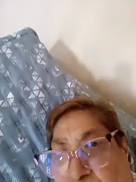 Snapshot of florecita69 chatting on February 3, 2026, 8:03 pm florecita69 online show from February 3, 2026, 8:03 pm