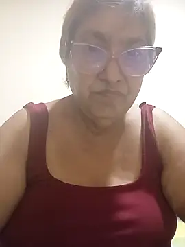 florecita69 online show from May 5, 2026, 1:52 am