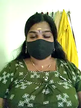 Snapshot of sulekha-mallu chatting on January 4, 2025, 5:37 am sulekha-mallu online show from January 4, 2025, 5:37 am