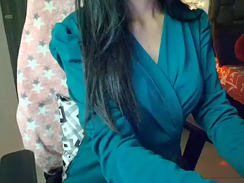 Snapshot of CUTE_princess_143 chatting on February 6, 2026, 1:18 pm CUTE princess 143 online show from February 6, 2026, 1:18 pm