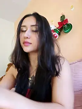 Snapshot of Selena_blake chatting on December 22, 2025, 10:10 pm Selena blake online show from December 22, 2025, 10:10 pm