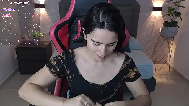 angelica dymond online show from September 10, 2025, 12:04 pm