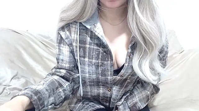  kitty Rose  online show from January 10, 2026, 3:24 am