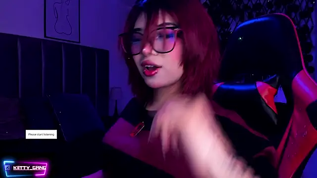 Kitty Gang online show from December 23, 2025, 1:38 am