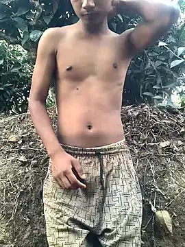 Snapshot of ShroveRising chatting on March 5, 2026, 10:01 am ShroveRising online show from March 5, 2026, 10:01 am