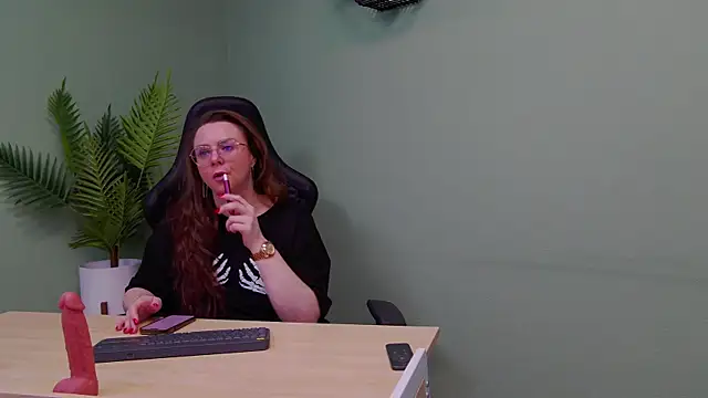 AngellaWhitte online show from March 12, 2025, 4:30 am