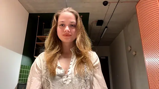 Snapshot of Celeste_Glow chatting on December 11, 2024, 12:12 am Celeste Glow online show from December 11, 2024, 12:12 am