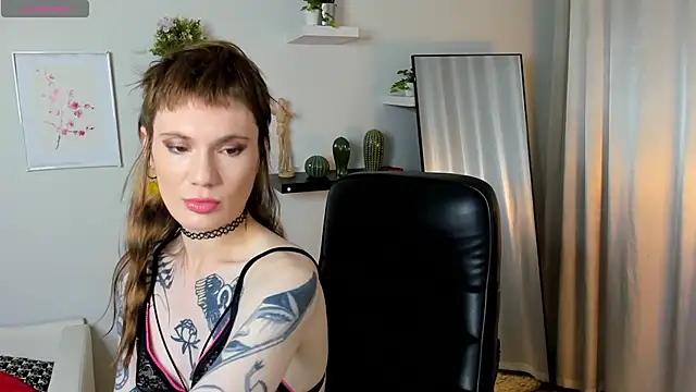 Fog Foggy Love online show from October 9, 2025, 8:53 pm