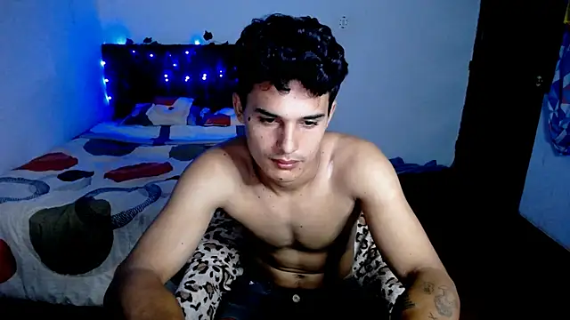 Snapshot of freddy_romas chatting on September 18, 2025, 2:36 am freddy romas online show from September 18, 2025, 2:36 am