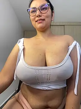 Lili-52 online show from February 6, 2025, 4:36 pm