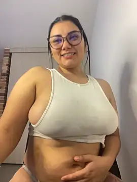 Lili-52 online show from January 18, 2025, 4:21 pm