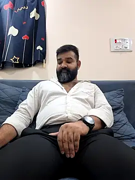 Fun Guuy online show from June 2, 2026, 2:44 am