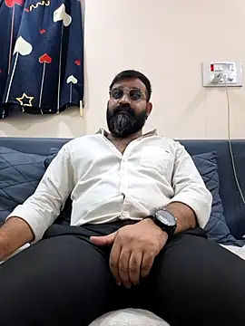 Fun Guuy online show from March 29, 2026, 4:03 am