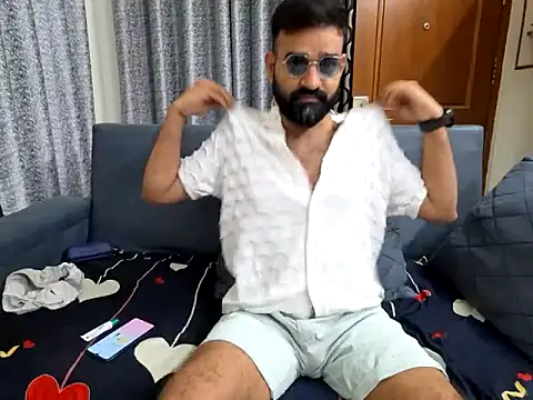 Snapshot of Fun_Guuy chatting on February 24, 2025, 1:21 pm Fun Guuy online show from February 24, 2025, 1:21 pm