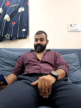 Fun Guuy online show from December 19, 2025, 5:54 am