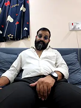 Fun Guuy online show from February 6, 2026, 2:29 am