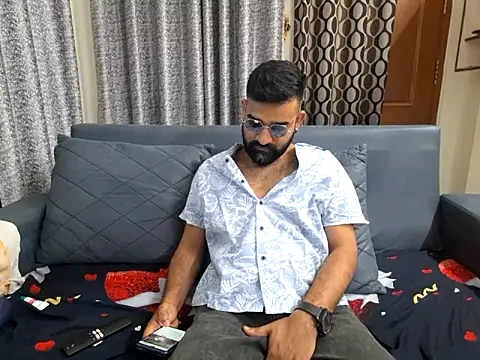 Snapshot of Fun_Guuy chatting on February 14, 2025, 4:52 pm Fun Guuy online show from February 14, 2025, 4:52 pm