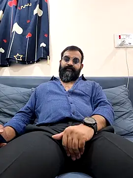 Fun Guuy online show from February 4, 2026, 5:52 pm