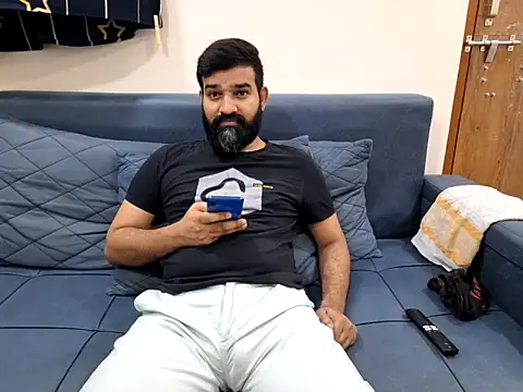 Snapshot of Fun_Guuy chatting on September 19, 2025, 3:38 pm Fun Guuy online show from September 19, 2025, 3:38 pm