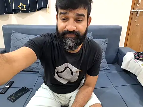 Snapshot of Fun_Guuy chatting on September 26, 2025, 6:37 pm Fun Guuy online show from September 26, 2025, 6:37 pm
