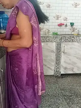 Snapshot of Saroj-Shah chatting on July 31, 2026, 6:02 am Saroj-Shah online show from July 31, 2026, 6:02 am