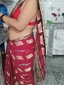 Snapshot of Saroj-Shah chatting on July 7, 2026, 3:09 am Saroj-Shah online show from July 7, 2026, 3:09 am