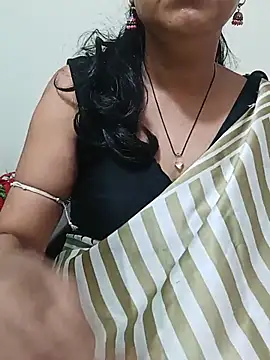 Snapshot of Saroj-Shah chatting on June 27, 2026, 3:12 am Saroj-Shah online show from June 27, 2026, 3:12 am
