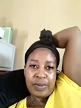 queenbboobs online show from February 22, 2026, 10:50 am