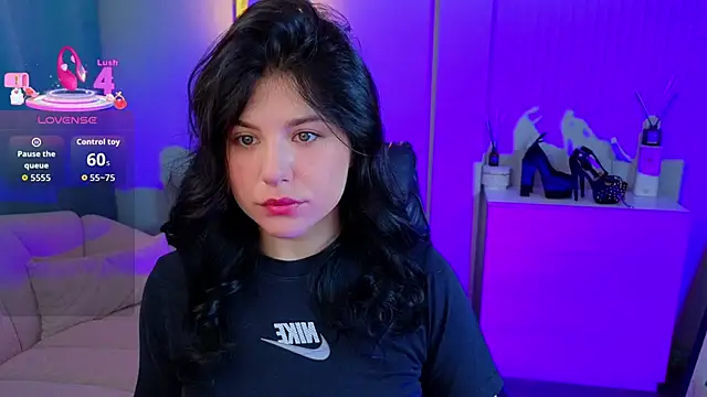 Jenna Adams  online show from September 29, 2025, 1:34 am