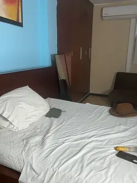 LiamEvans 0 online show from January 30, 2025, 10:41 pm