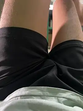 Snapshot of Privateseducer chatting on March 16, 2025, 5:25 am Privateseducer online show from March 16, 2025, 5:25 am