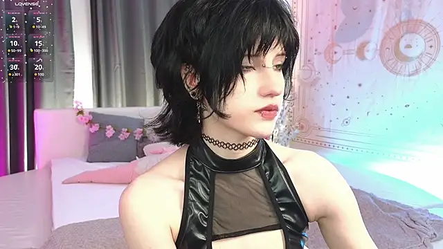 Snapshot of dark_vamp_ chatting on March 10, 2025, 12:17 pm dark vamp  online show from March 10, 2025, 12:17 pm