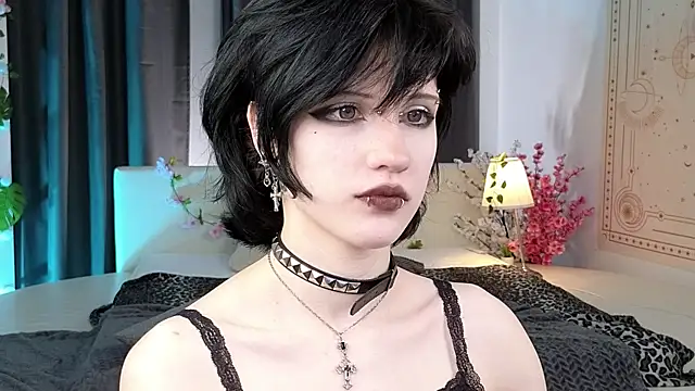 Snapshot of dark_vamp_ chatting on March 3, 2025, 3:00 pm dark vamp  online show from March 3, 2025, 3:00 pm
