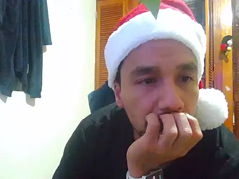 Snapshot of Ginessy chatting on December 16, 2025, 1:04 pm Ginessy online show from December 16, 2025, 1:04 pm