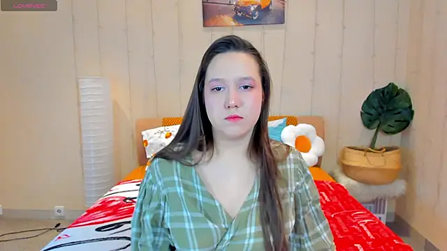 Snapshot of Mira_Karter chatting on March 27, 2026, 7:17 am Mira Karter online show from March 27, 2026, 7:17 am