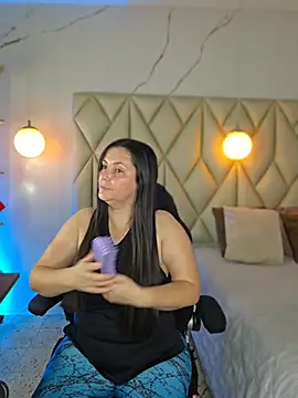 angelswets online show from April 2, 2026, 12:45 pm