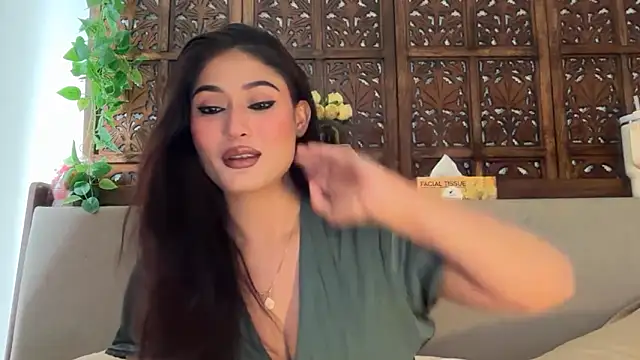 Snapshot of GoddessAnna chatting on May 5, 2026, 12:41 pm GoddessAnna online show from May 5, 2026, 12:41 pm