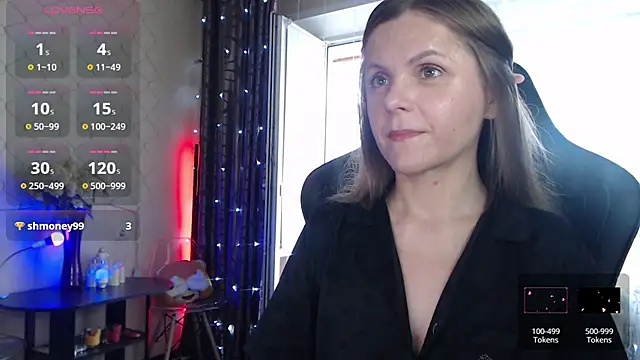 JessieOMays online show from June 14, 2026, 4:14 am