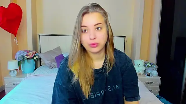 Snapshot of AlexissM chatting on October 12, 2025, 6:59 am AlexissM online show from October 12, 2025, 6:59 am