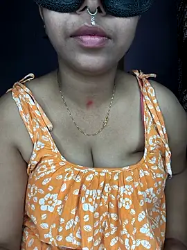 sexyvidhya online show from December 17, 2025, 11:04 am