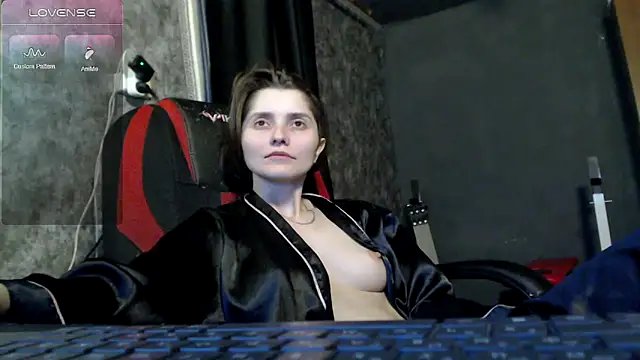 womanstrong78 online show from March 26, 2026, 1:48 am