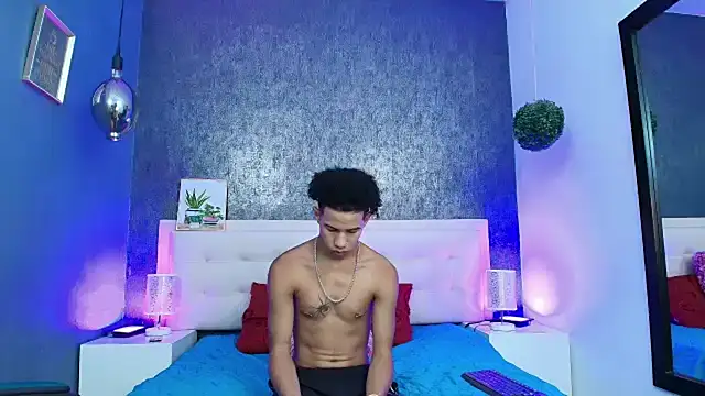 Erick Zhimerman online show from March 21, 2025, 4:06 am